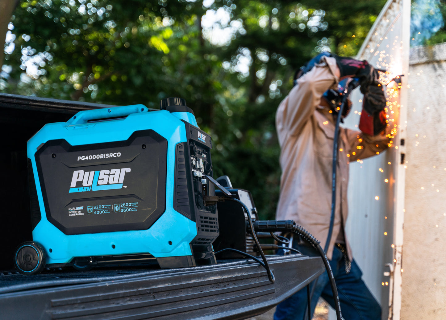 4000W Dual Fuel Inverter Generator with CO Sentry